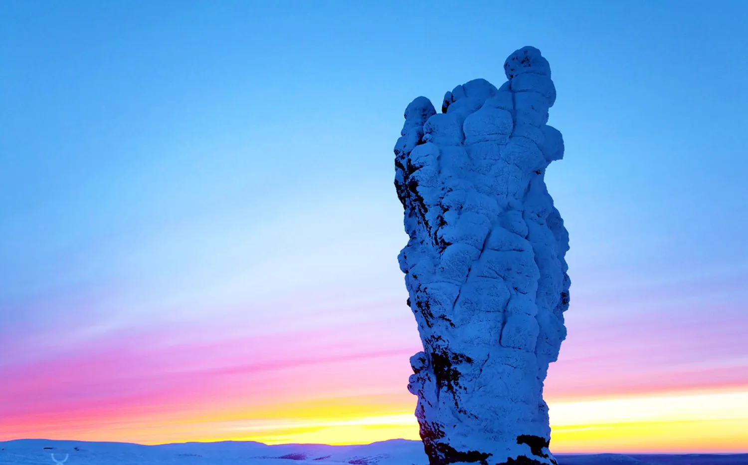 Ngắm nhìn tuyệt tác thiên nhiên - người khổng lồ đá bí ẩn của nước Nga