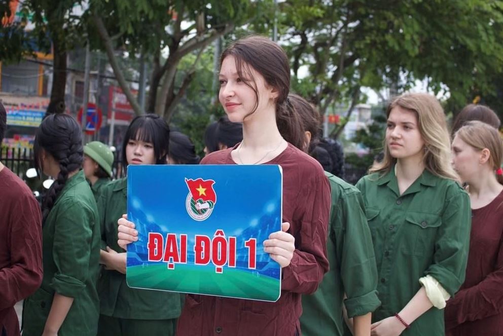 Lan tỏa tinh thần Chiến thắng Điện Biên Phủ đến học sinh thành phố Saint Petersburg, LB Nga