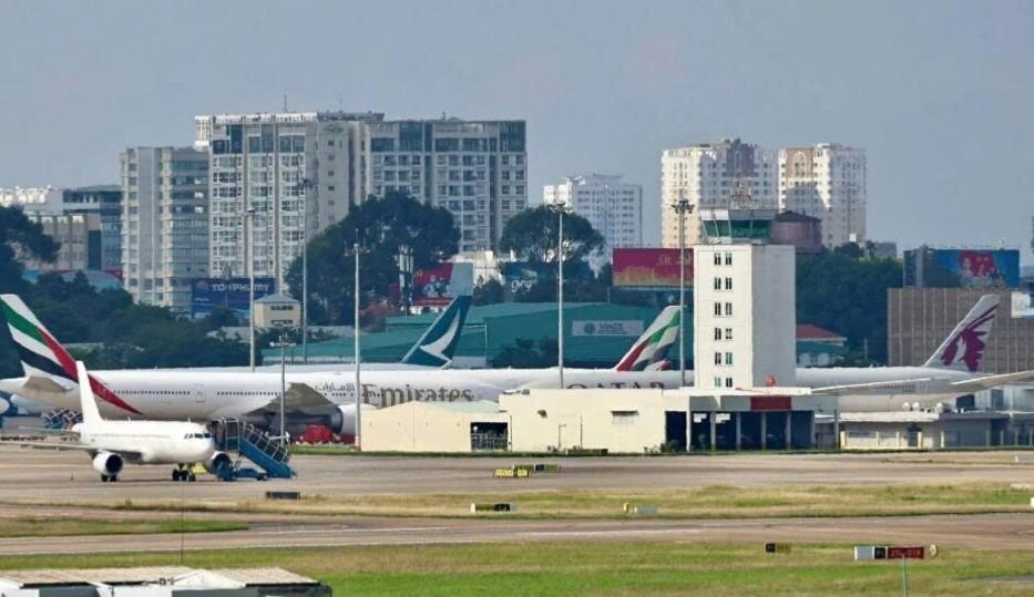 Hủy loạt chuyến bay giữa Việt Nam và Trung Đông, 3 máy bay mắc kẹt tại Nội Bài