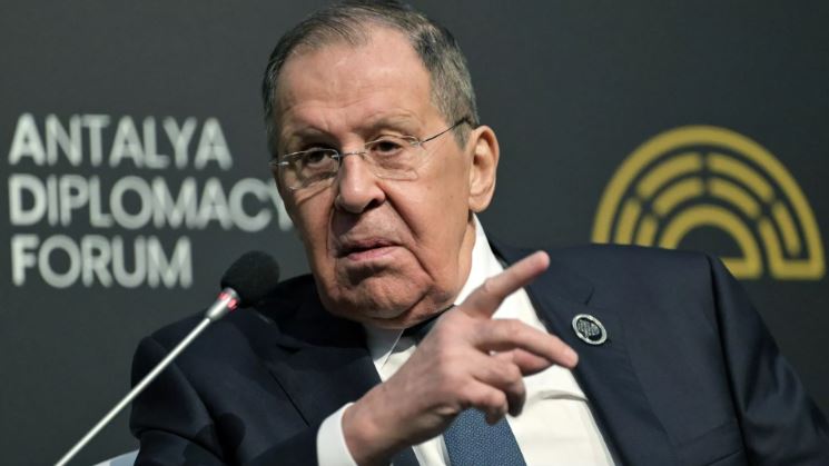 Ngoại trưởng Nga: Liên minh những người sẵn sàng sớm biến thành Liên minh những kẻ đã hết ý chí