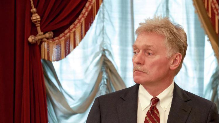 Kremlin: Zelensky phải ra lệnh cho LLVT Ukraina rút khỏi Donbass để tiến hành đàm phán toàn diện