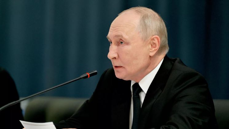 Tổng thống Putin kêu gọi xử lý các vụ tấn công vào hạm đội thương mại của Nga như hành vi cướp biển