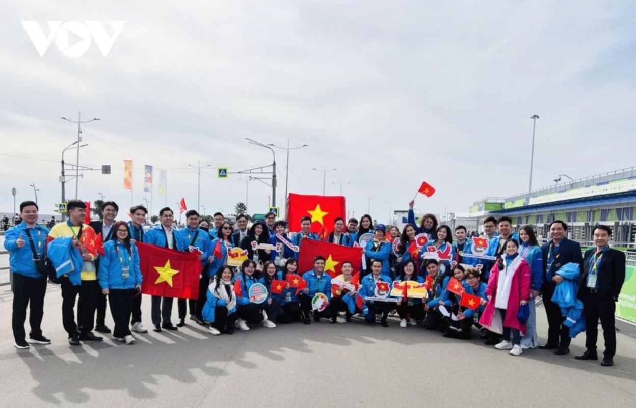 Người Việt tại Nga hướng về Ngày hội non sông