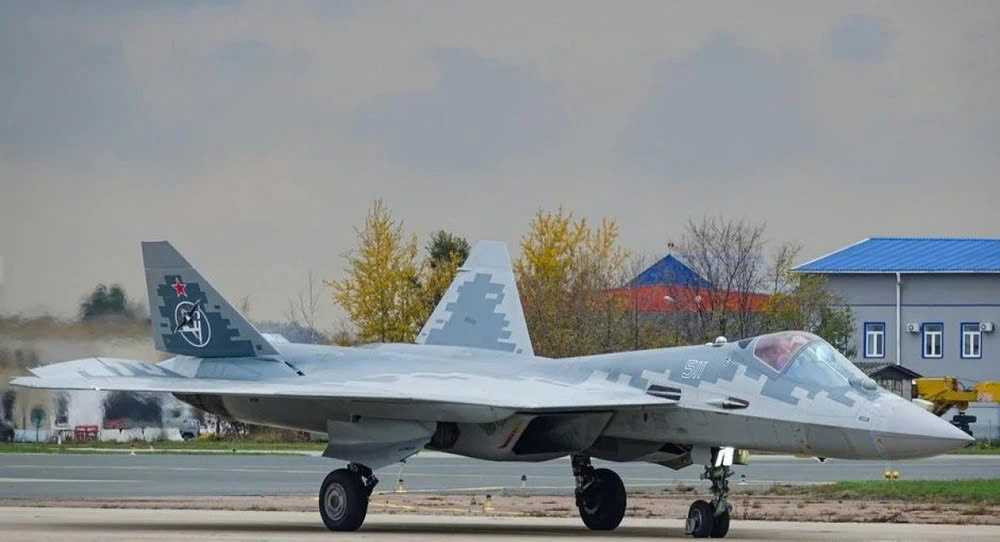 Nga phá lệ, bí mật Su-57 sắp thành của riêng Ấn Độ