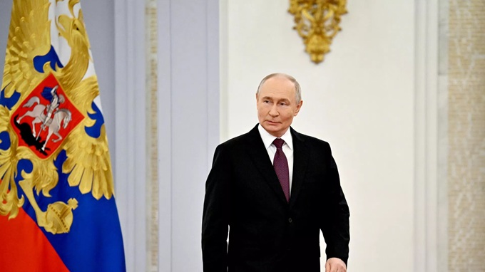 Ông Putin nhìn về tương lai hàng thập kỷ
