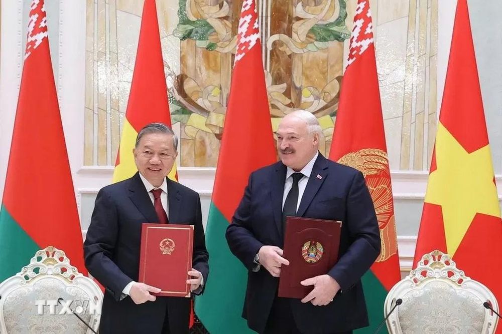 Việt Nam - Belarus chính thức thiết lập quan hệ Đối tác chiến lược 