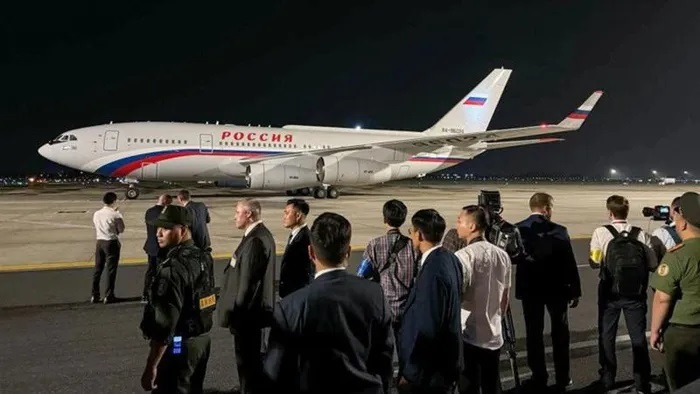 Truyền thông Nga đưa tin đậm nét về chuyến thăm của Tổng thống Vladimir Putin tới Việt Nam