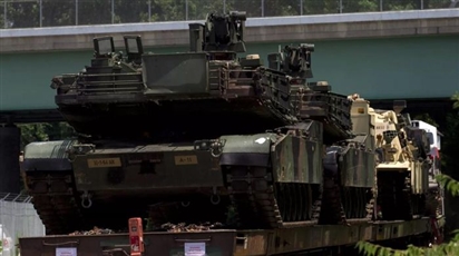 ''Kỳ phùng địch thủ'' của xe tăng hiện đại nhất Mỹ vừa hỗ trợ Ukraine