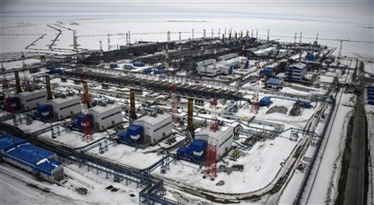 Nga gia hạn cắt giảm nguồn cung dầu