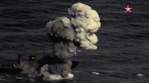 Màn giới thiệu hỏa lực mới nhất của Nga: Tên lửa phá hủy các tàu trong nháy mắt
