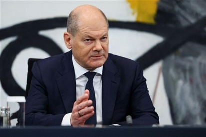 Giữa sức ép cung cấp xe tăng cho Ukraine, Thủ tướng Scholz nói: ''Đức sẽ không hành động một mình''