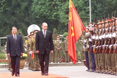 Nhìn lại 4 lần Tổng thống Nga Vladimir Putin thăm Việt Nam