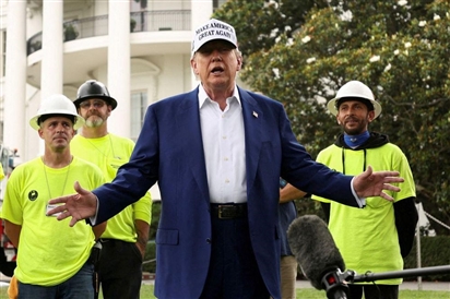 Tổng thống Mỹ Trump hết kiên nhẫn, chúc lãnh đạo Iran 'may mắn'