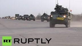 Video: Mỹ hành quân bất thường gần biên giới Nga