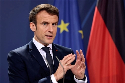 Quyết định của ông Macron giải tán quốc hội gây hỗn loạn và phẫn nộ trong đảng