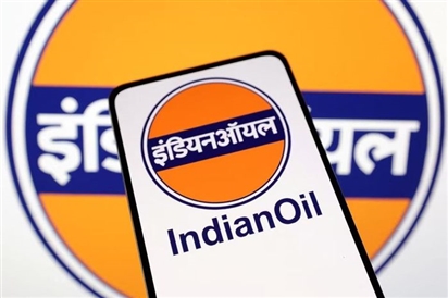 Ấn Độ lần đầu tiên thanh toán cho dầu thô của UAE bằng đồng rupee
