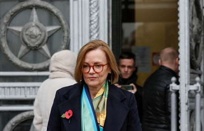 Đại sứ Anh đến Bộ Ngoại giao Nga theo yêu cầu triệu tập của Matxcơva