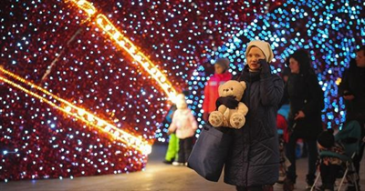 Tuyết không rơi, bữa tiệc năm mới của người Nga kém vui