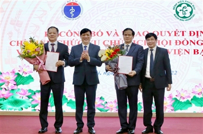 Bệnh viện Bạch Mai có Chủ tịch và Giám đốc mới