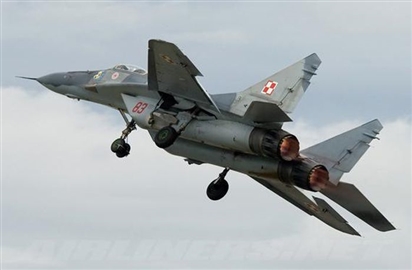 Ngoại trưởng Mỹ nói Ba Lan sẽ cung cấp máy bay MiG-29 cho Ukraine, Warsaw nhanh chóng phủ nhận
