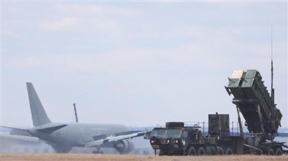 Ba Lan dọa đóng cửa trung tâm viện trợ quân sự chính cho Ukraine, chỉ trích NATO