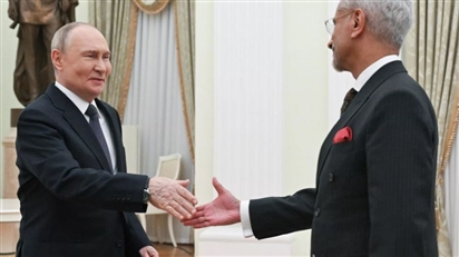 Tổng thống Putin tiếp Bộ trưởng Ngoại giao Ấn Độ