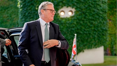 Thủ tướng Anh Starmer thảo luận khả năng từ chức