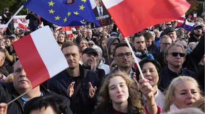 Ba Lan đề xuất chặn việc Ukraina gia nhập EU