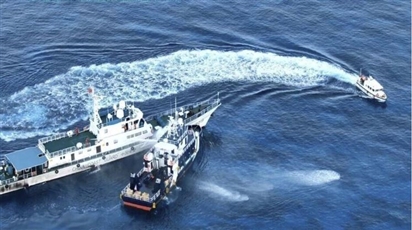Bãi Cỏ Mây nóng trở lại, Việt Nam đề nghị tôn trọng luật pháp quốc tế
