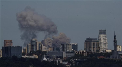 Một đồng minh quan trọng của Kiev bất ngờ rút lại sự ủng hộ