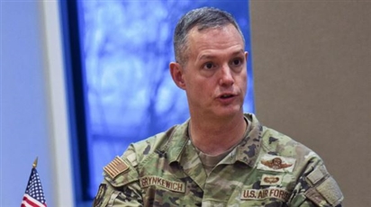 EU muốn giao cho tư lệnh NATO giám sát kế hoạch hòa bình ở Ukraina