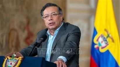 Tổng thống Colombia thoát khỏi âm mưu ám sát