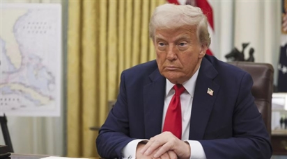 Tổng thống Mỹ Trump tạm dừng hỗ trợ quân sự Đài Loan, tìm thỏa thuận lớn với Trung Quốc