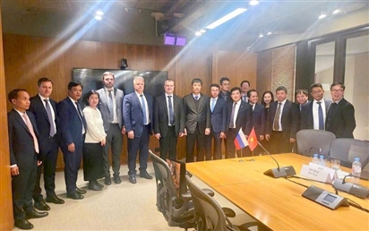 Bộ Xây dựng làm việc với Rosstandart: Mở rộng hợp tác về tiêu chuẩn kỹ thuật