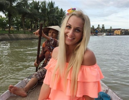 Vợ chồng người Nga 4 năm sống ở Việt Nam, nhớ mãi 3 lần được hàng xóm giúp đỡ