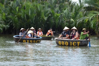 Đà Nẵng tăng tốc hút khách quốc tế, mở lại loạt đường bay Nga và CIS