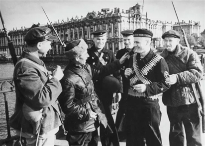 Phá vỡ vòng vây Leningrad. Tháng 1 năm 1943
