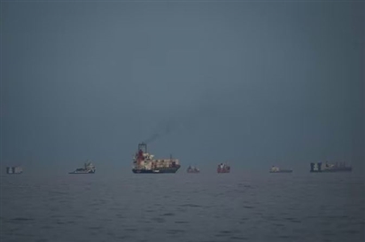 Hé lộ lý do thật sự khiến Iran chưa thể mở lại eo biển Hormuz?