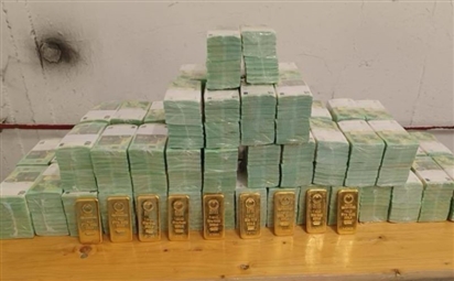 Hungary từ chối trả lại tiền của 'mafia chiến tranh' cho Ukraine