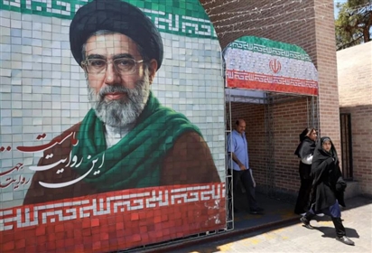 Iran phản ứng gắt trước đợt tấn công mới của Mỹ, cảnh báo đáp trả 'nghiêm khắc'