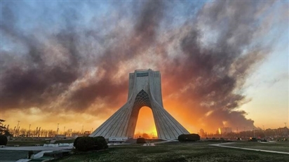 Iran cảnh báo các nước vùng Vịnh Ba Tư về khả năng tiến hành các cuộc tấn công