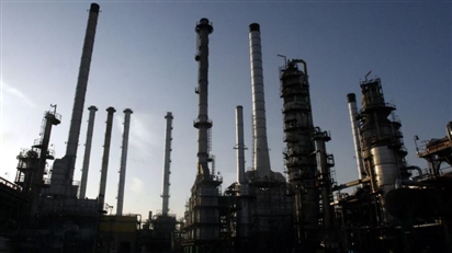 «Gallon vàng»: Cuộc chiến với Iran vét rỗng túi tiền của người Mỹ như thế nào