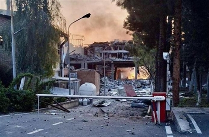 Chiến sự Trung Đông ngày 2-4: Iran phủ 'lều lửa' lên Israel, Viện Pasteur Tehran thành đống đổ nát