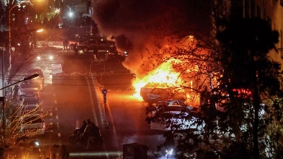 Những kẻ bạo loạn tại Iran được trả 3.500 USD cho một vụ giết người, 1.500 USD cho việc đốt xe