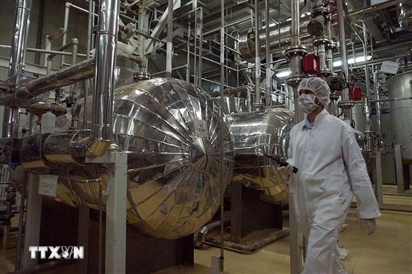 Mỹ và Israel tấn công cơ sở hạt nhân Natanz của Iran