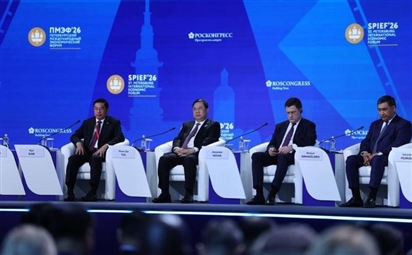 Phó Thủ tướng Thường trực Phạm Gia Túc nêu 3 định hướng hợp tác lớn tại Diễn đàn kinh tế quốc tế Saint Petersburg lần thứ 29