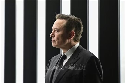 Tỷ phú Elon Musk đối mặt khoản bồi thường hàng tỷ USD