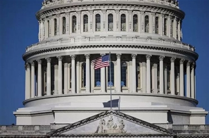 Hạ viện Mỹ 'gật đầu' một dự luật tài trợ tạm thời, tránh nguy cơ đóng cửa chính phủ