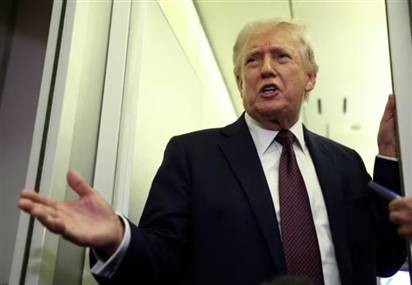 Ông Trump tuyên bố thỏa thuận với Iran có thể ký ngày 14/6, mở eo biển Hormuz