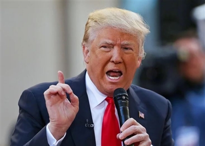 Ông Trump lên tiếng về tin đồn 300 tỷ USD cho Iran, sự thật là gì?